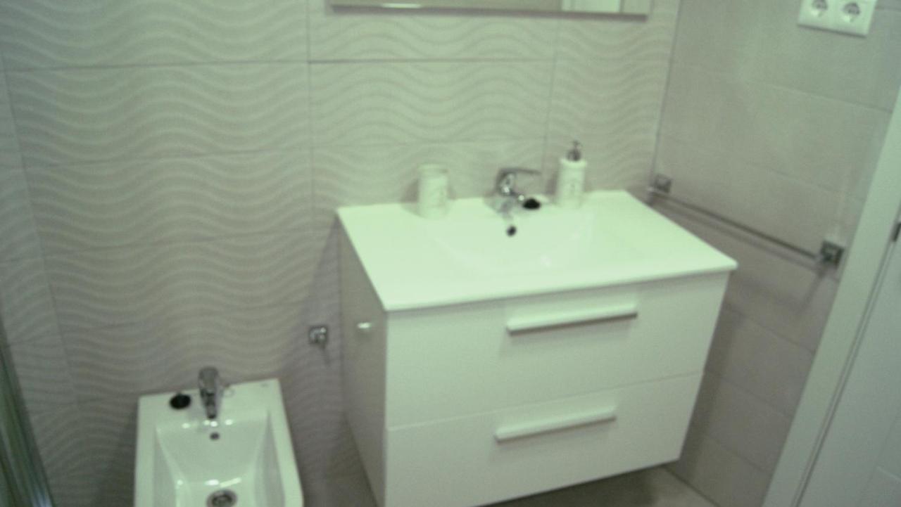 Apartamento El Anden De La Estacion Málaga Buitenkant foto